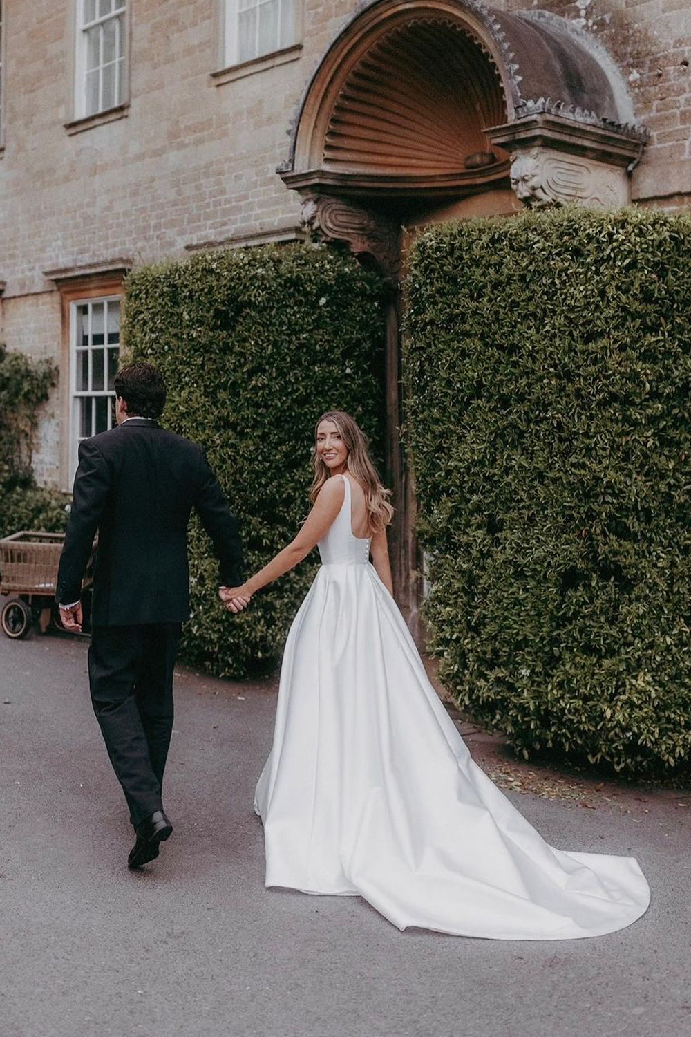 Fashion Ball Gown V Neck Satin Long Wedding Dresses LD081204