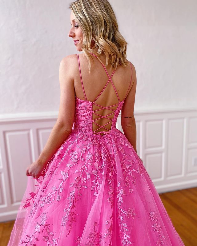 Cute A Line Scoop Neck Pink Tulle Prom Dresses with Appliques LD062904