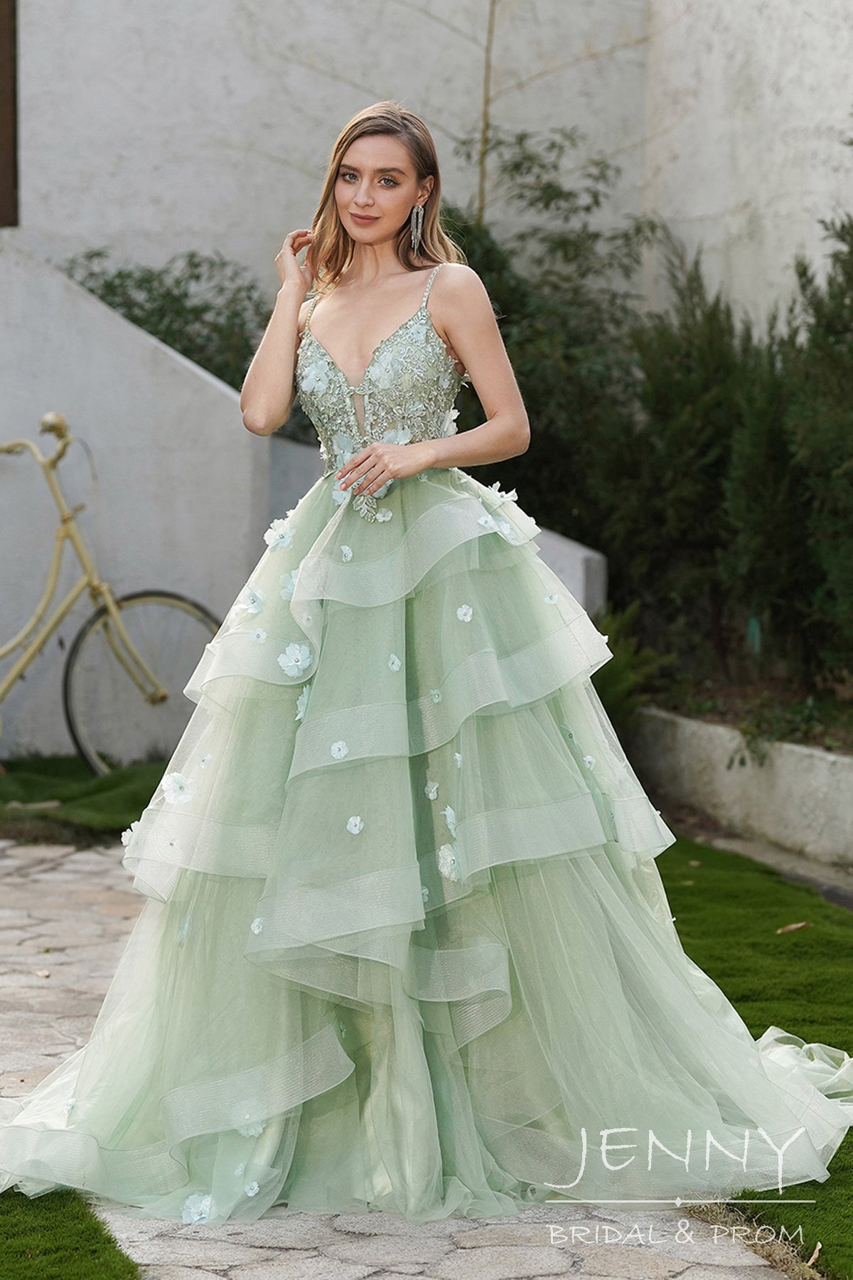 Romantic Light Green A-Line Tiered Tulle Prom Dress with Sweetheart Neck and Lace
