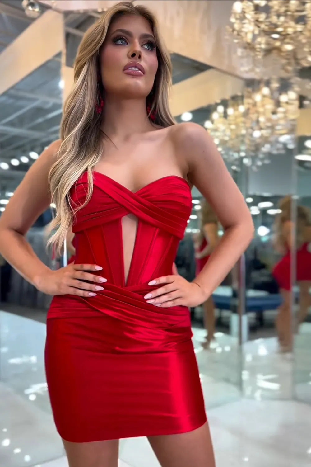 Cute Bodycon Sweetheart Keyhole Short Homecoming Dresses LD071501