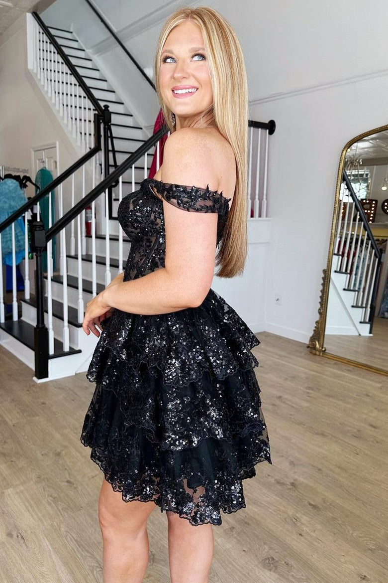 Everly | Sweetheart Neckline A-Line Tiered Short Homecoming Dress