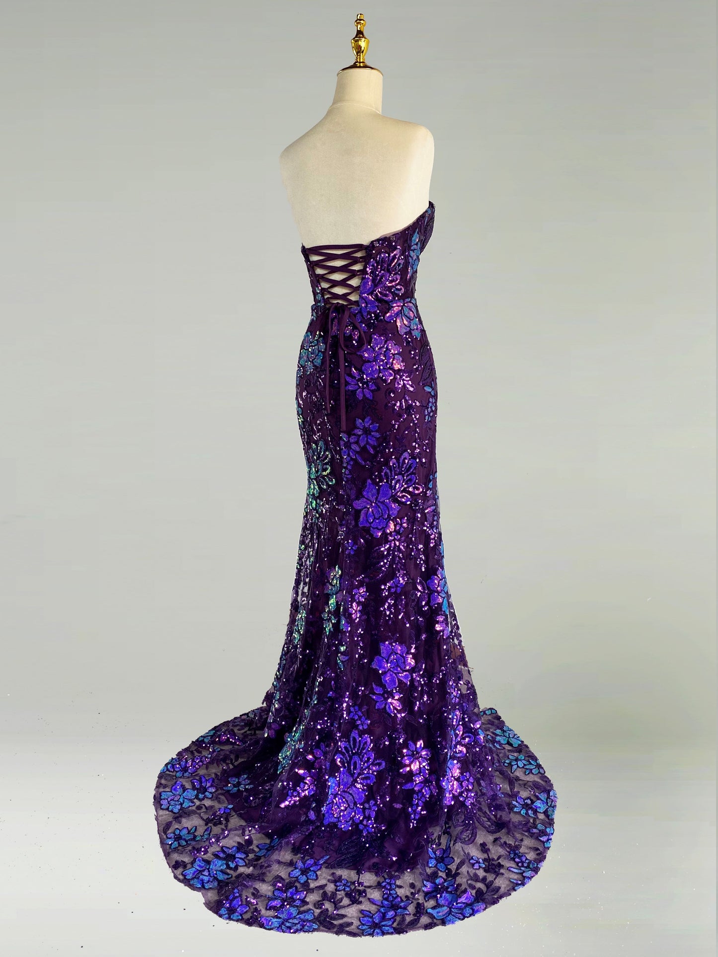 Amara | Graceful Purple Mermaid Satin Prom Dress with Sweetheart Neckline and Appliques