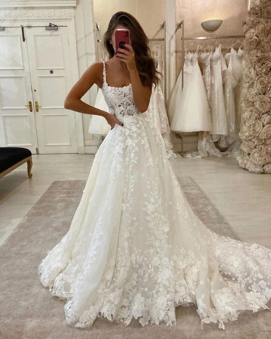 Luxurious A Line Scoop Neck Lace Tulle Wedding Dresses with Appliques LD062508