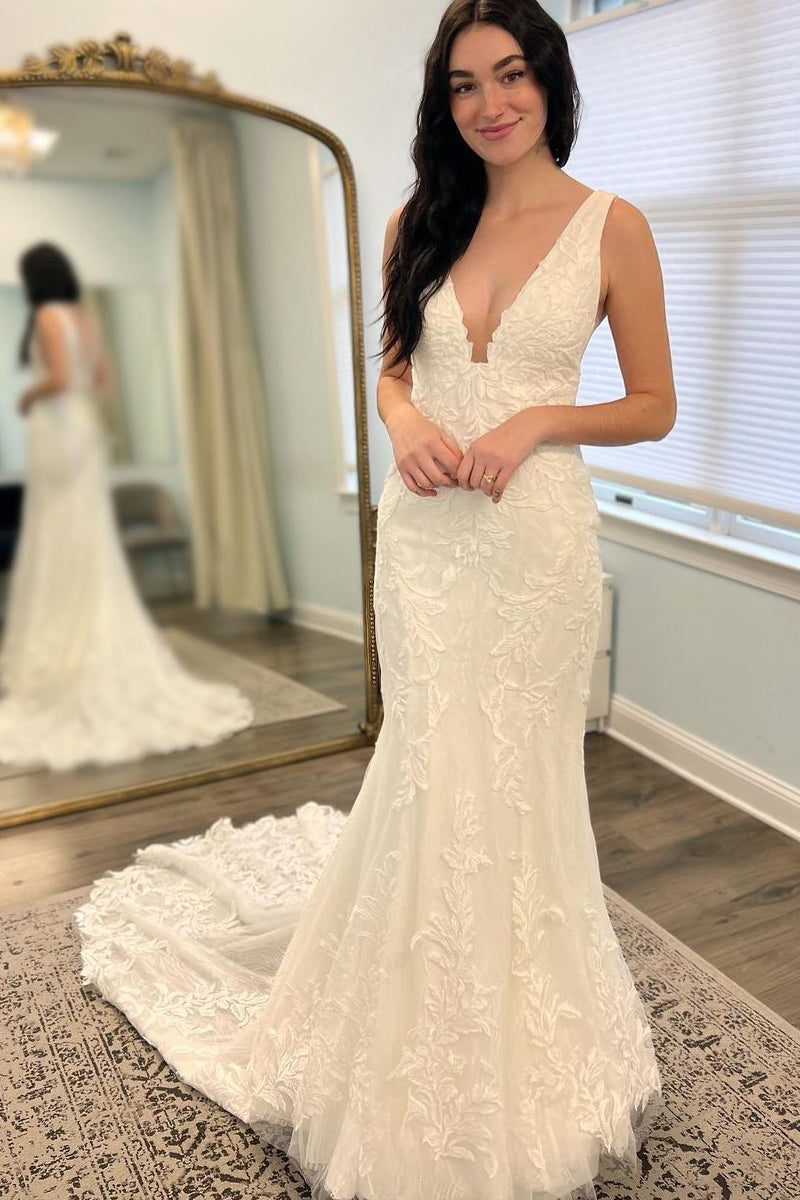 Elegant Mermaid V Neck Lace Long Wedding Dresses with Train LD062520