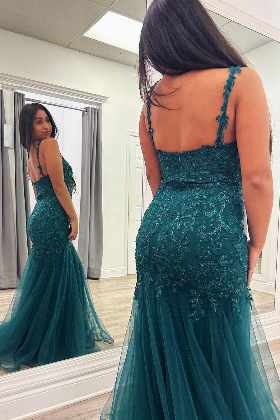 Kali | Peacock Blue V-Neck Mermaid Prom Dress with Tulle and Appliqués
