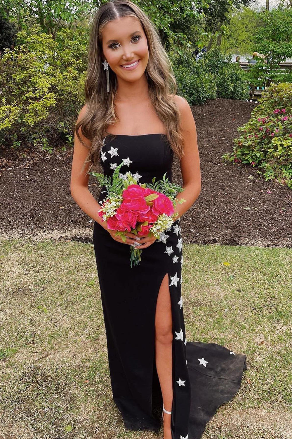 Charli | Strapless Satin Sheath Prom Dress with High Slit Lovedreamdress Charli | Strapless Satin Sheath Prom Dress with High Slit Lovedreamdress
