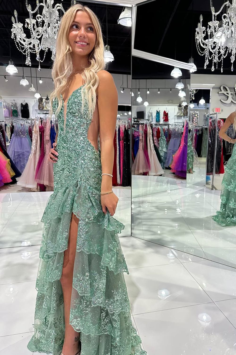 Gorgeous Sheath V-Neck Sage Green Prom Dress with Appliques