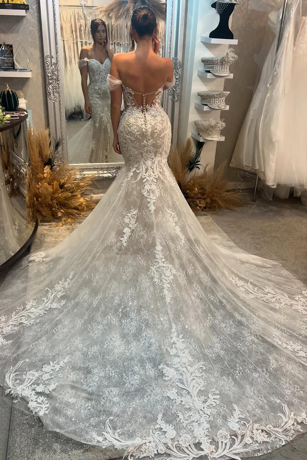 Lace and Tulle Mermaid Wedding Dress with Off-the-Shoulder Design and Appliques