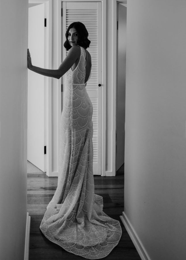 Bohemian V-Neck Lace Mermaid Wedding Dress with Backless Design