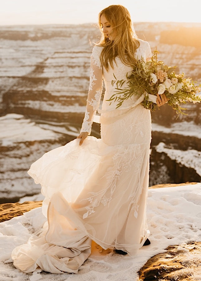 Boho Lace Mermaid Wedding Dress with Long Sleeves and Appliqué Details