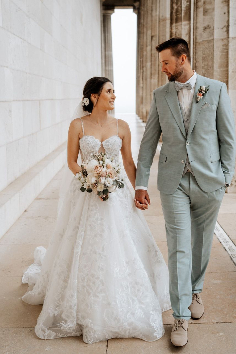 Vivienne | Fairy Sweetheart Tulle Ball Gown Beach Wedding Dress with Appliques