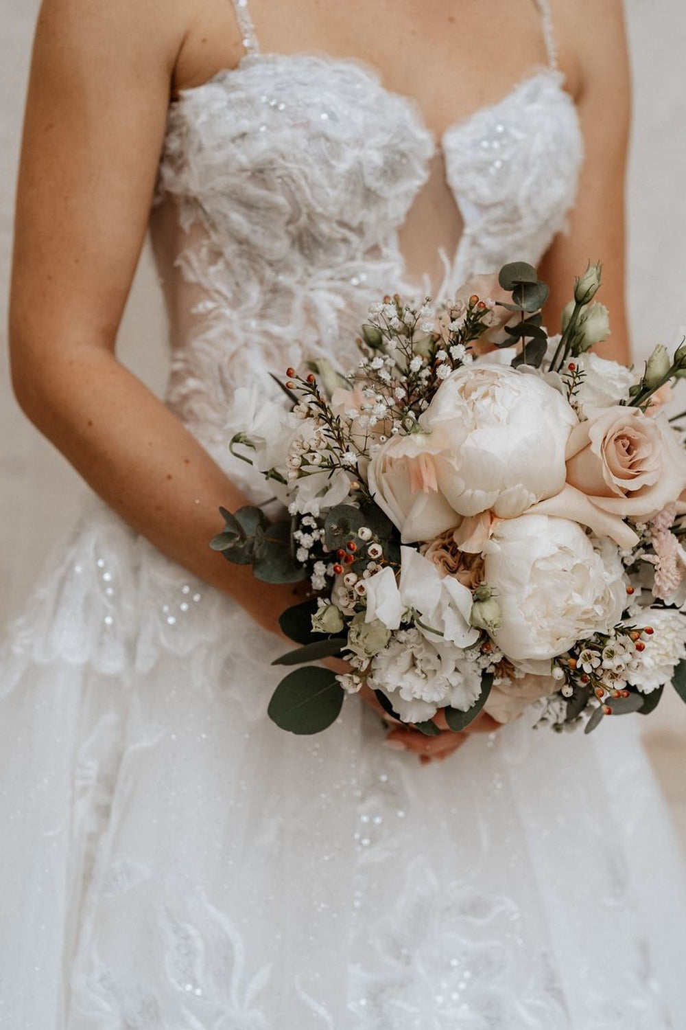 Vivienne | Fairy Sweetheart Tulle Ball Gown Beach Wedding Dress with Appliques