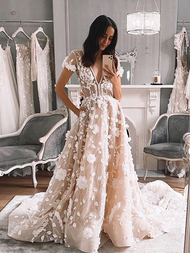 Elegant White A-Line Tulle Prom Dress with Deep V-Neck and Lace Detailing