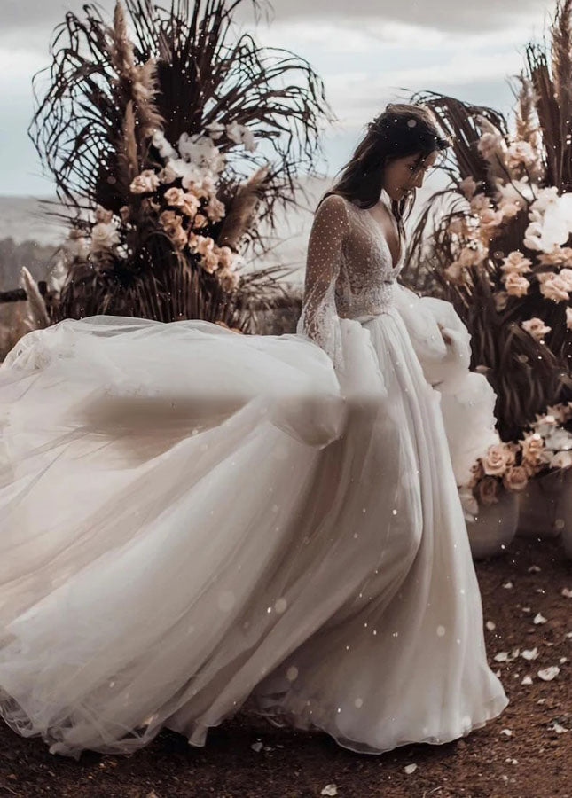 Boho Two-Piece A-Line Tulle Wedding Dress with V-Neck and Full Sleeves
