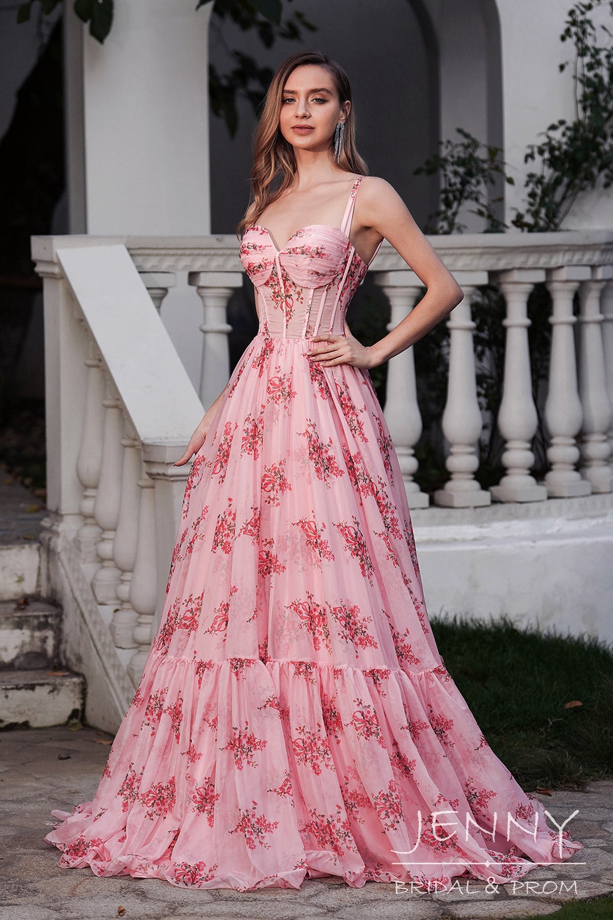 Romantic Flesh Pink A-Line Chiffon Prom Dress with Sweetheart Neck, Tiered Layers, and Slit