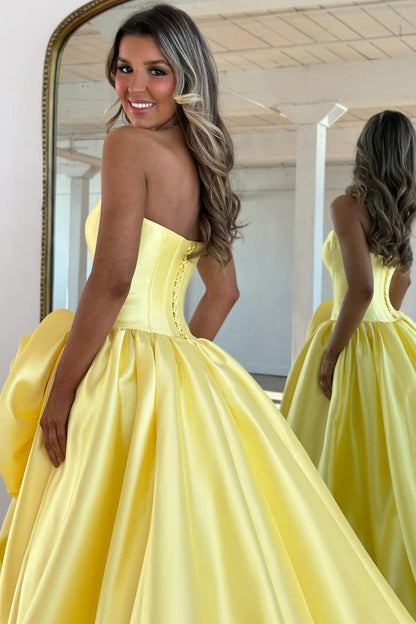 A-Line Strapless Red Satin Prom Dresses with Handmade Flower LD16012707