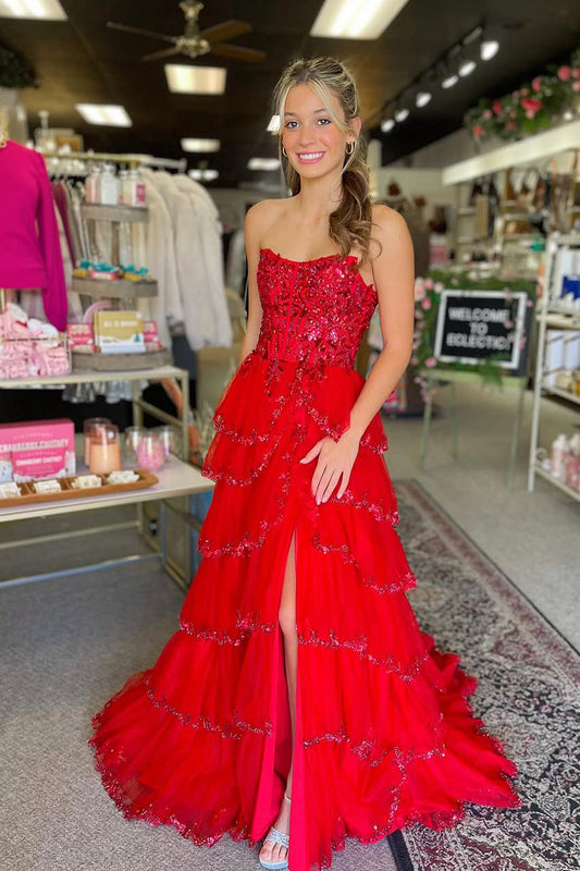 Elegant Red Tulle A-Line Tiered Prom Dress with Scoop Neck and Beading