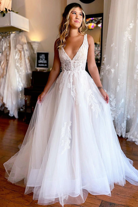 Charming Ball Gown V Neck Tulle Wedding Dresses with Appliques LD062802