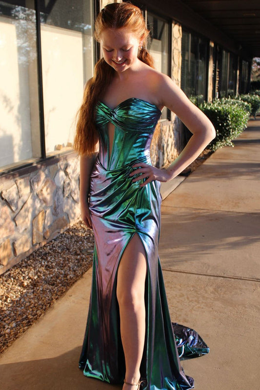 Cute Mermaid Green Metallic Satin Prom Dress with Sweetheart Neckline and Slit