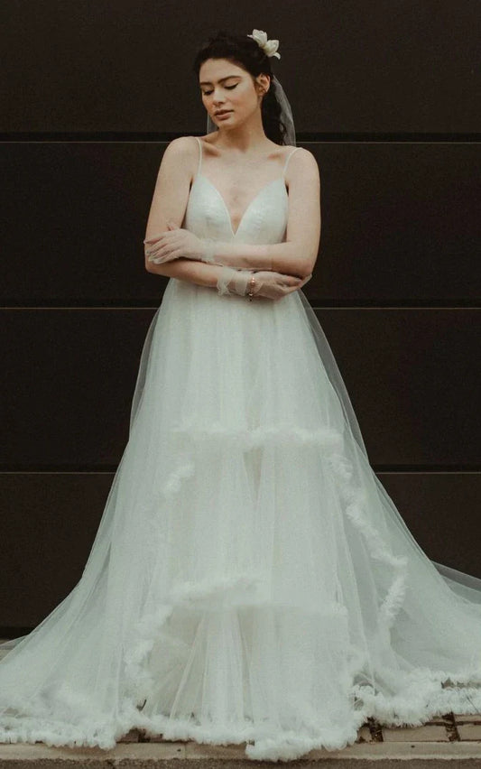 Lila | Modern Tulle A-Line Wedding Dress with Tiered Skirt and Spaghetti Straps